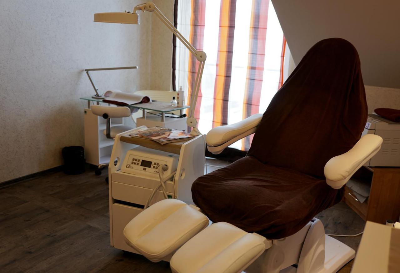 Hotel Olivia Medical Spa Skomielna Czarna Eksteriør bilde