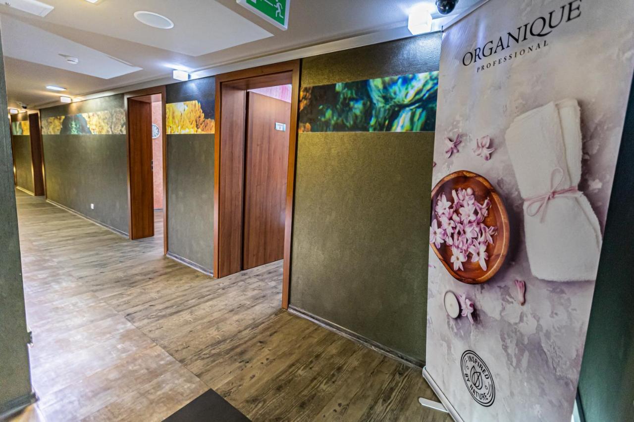 Hotel Olivia Medical Spa Skomielna Czarna Eksteriør bilde