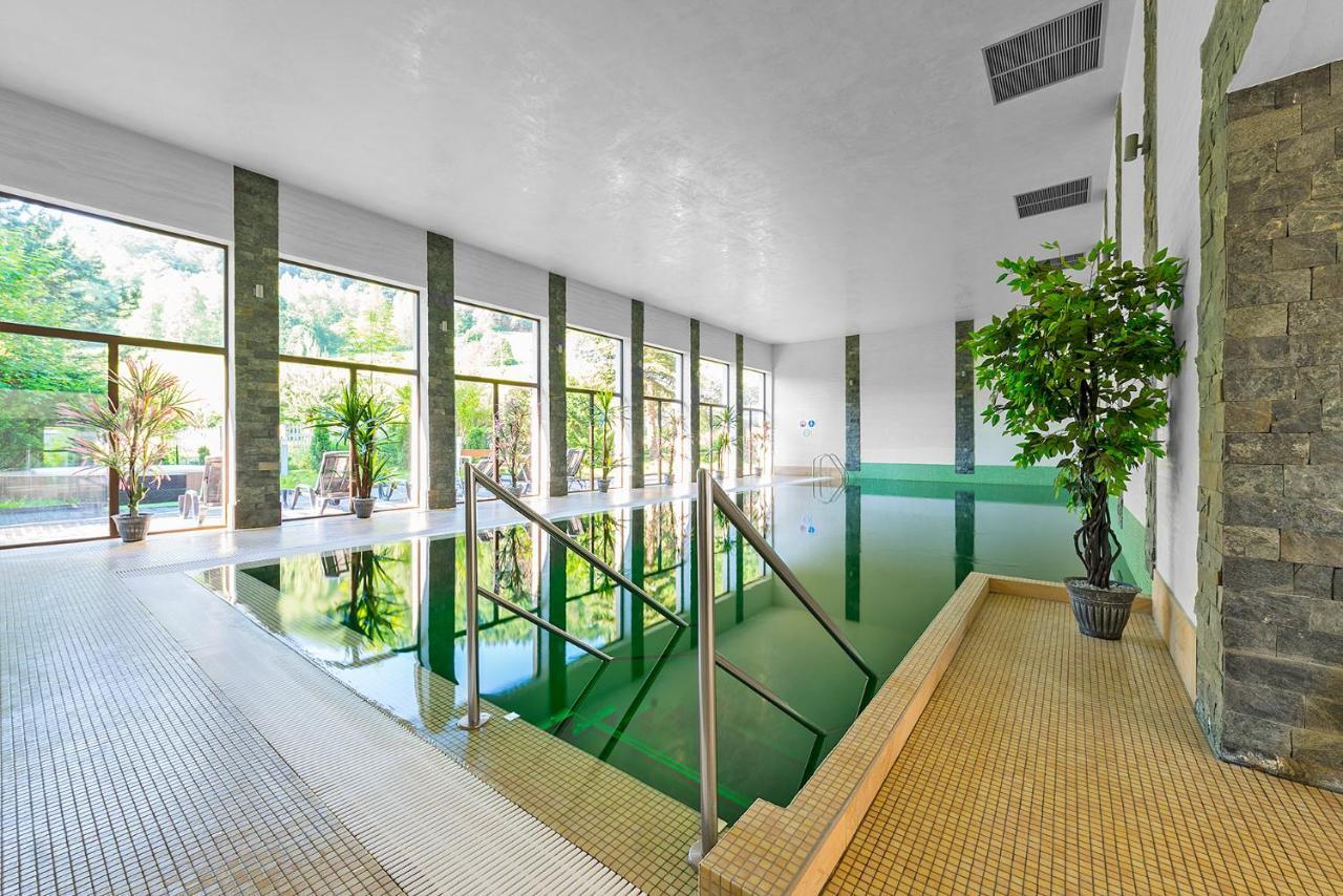 Hotel Olivia Medical Spa Skomielna Czarna Eksteriør bilde